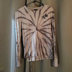 Long sleeved T